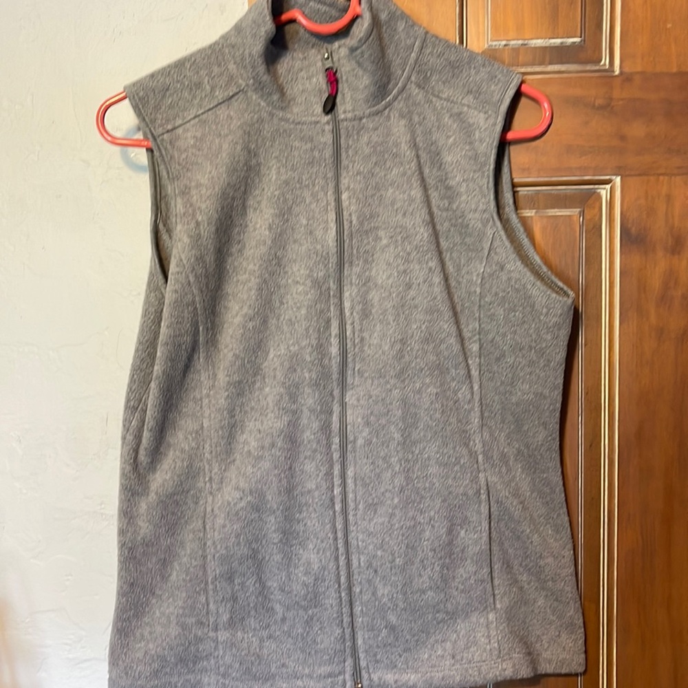 Active Wear Vest